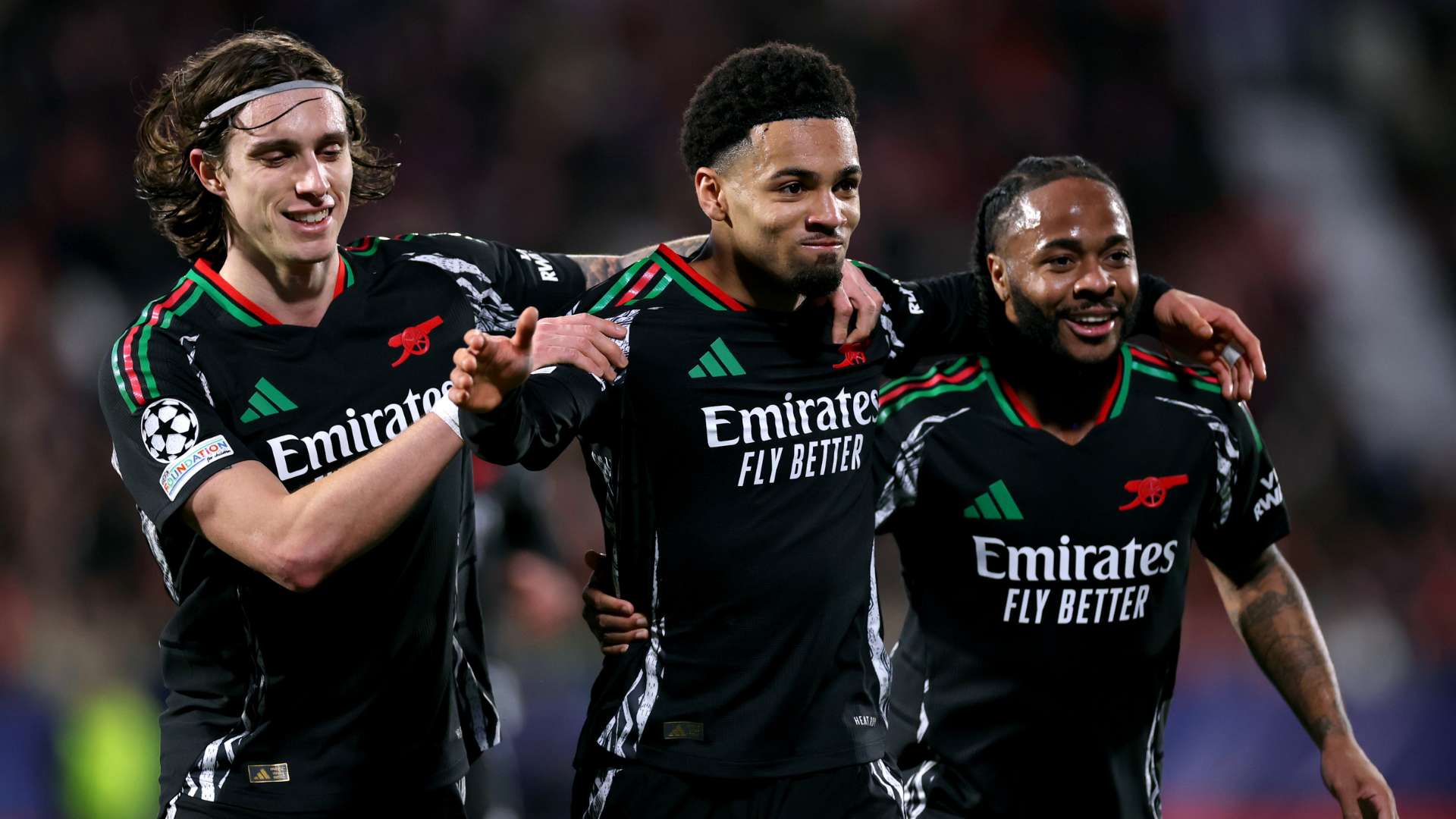 准备晚餐的 准备晚餐的